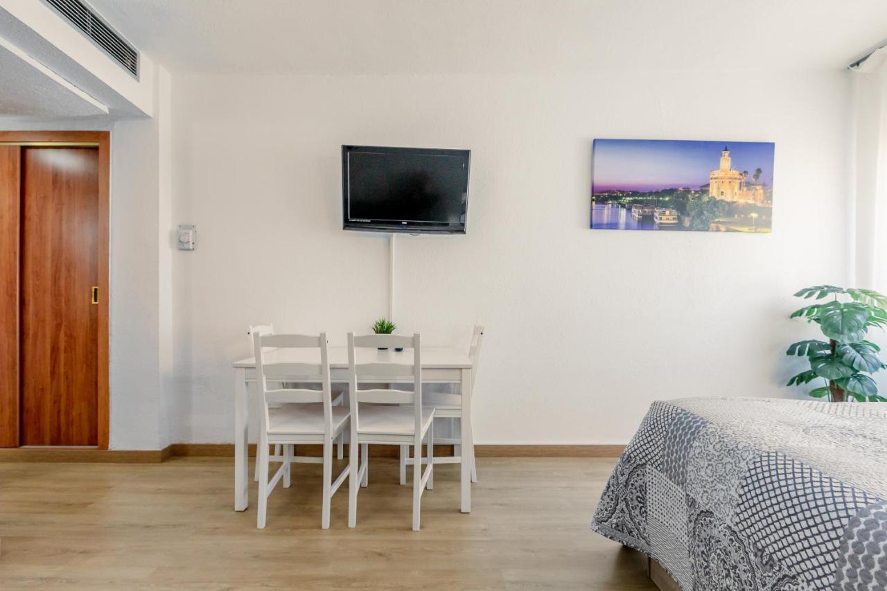 Apartament Hispalis Triana Sevilla Exterior foto